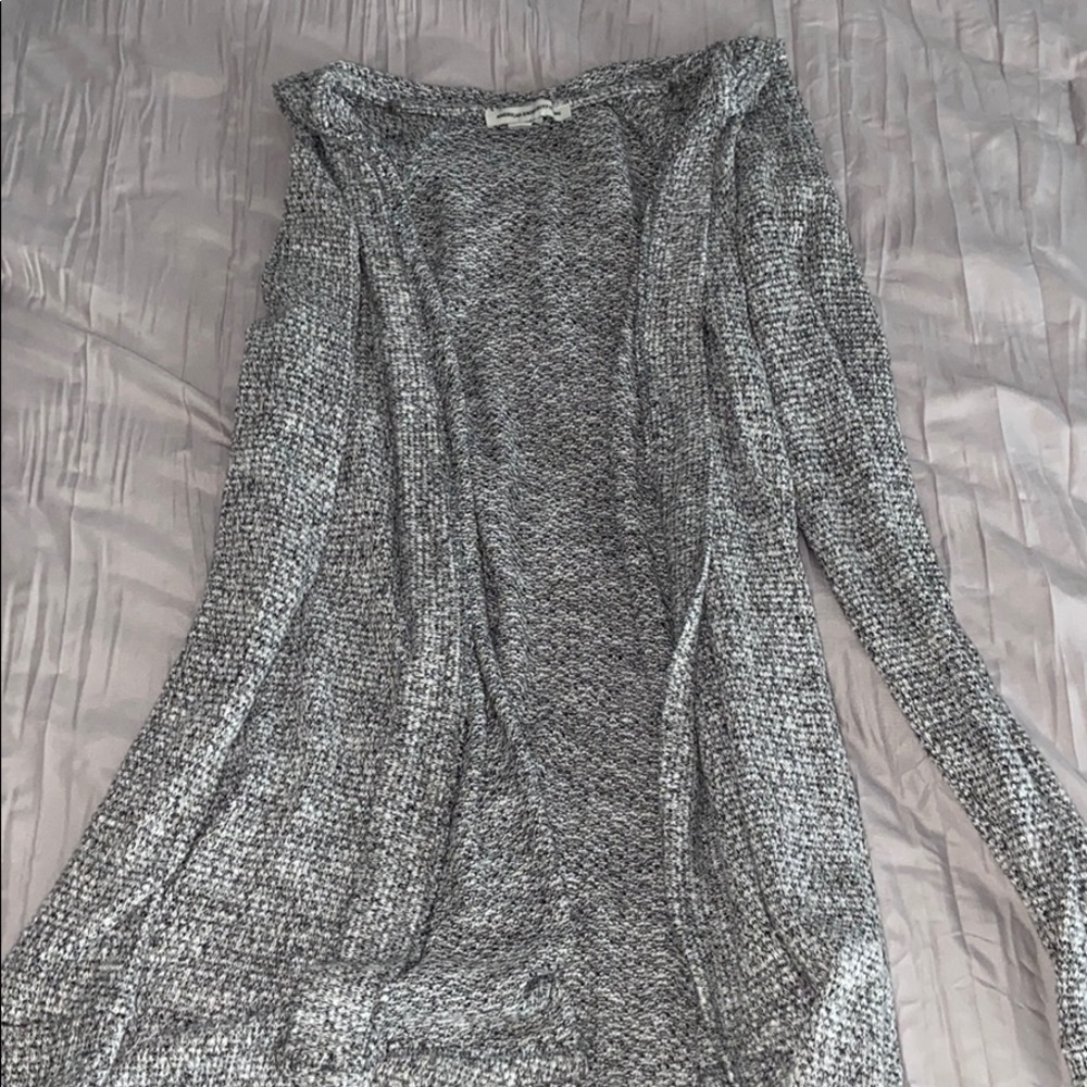 american eagle hooded cardigan size xs